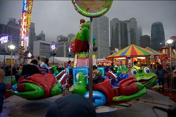 2018兰科博弈RankBet照明的娱乐灯用在香港中环佳年华展示